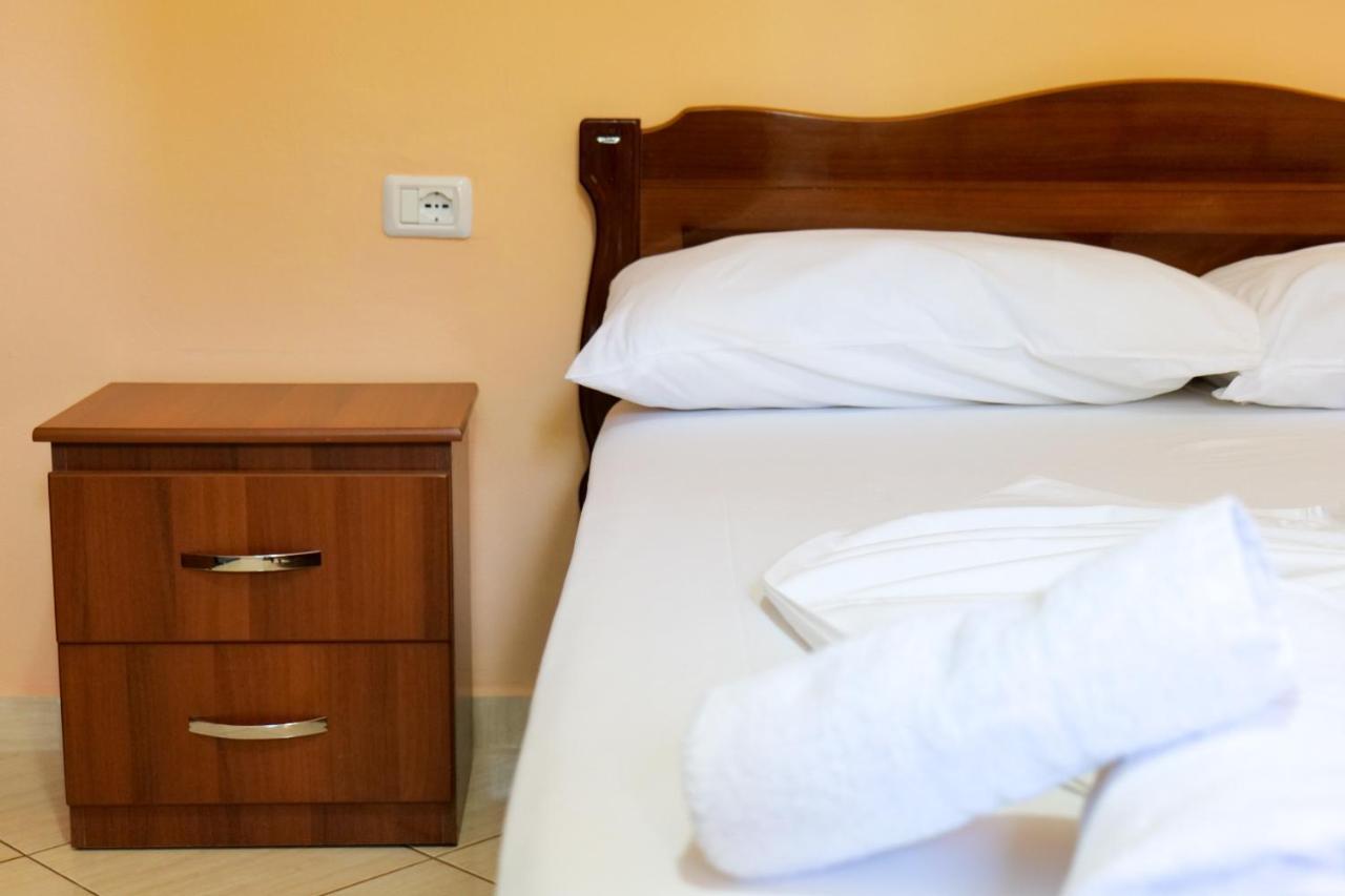 Ilias House Hotel Ksamil Luaran gambar